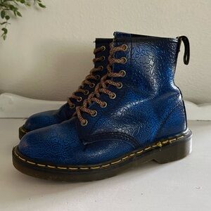 VTG Blue Dr. Martens Sz 8